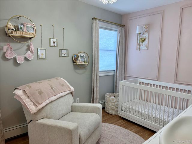 3 Sperry Street W, East Rockaway, NY 11518