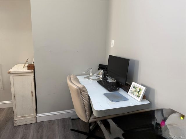 3 Sperry Street W, East Rockaway, NY 11518