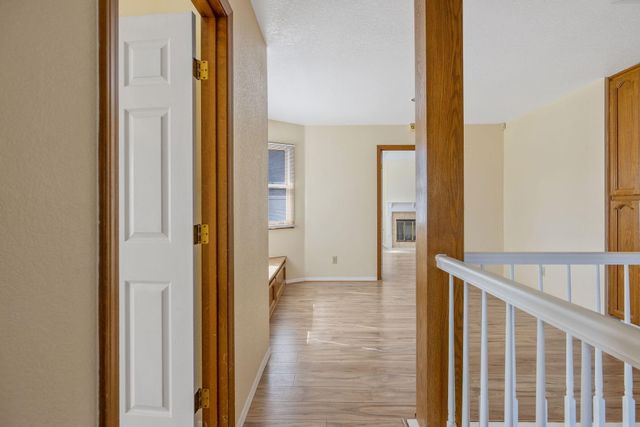 144 E Parkview Avenue, Visalia, CA 93277