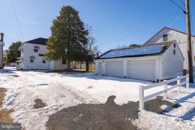 206 MARKET ST, Bridgeville, DE 19933