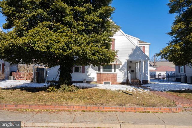 206 MARKET ST, Bridgeville, DE 19933