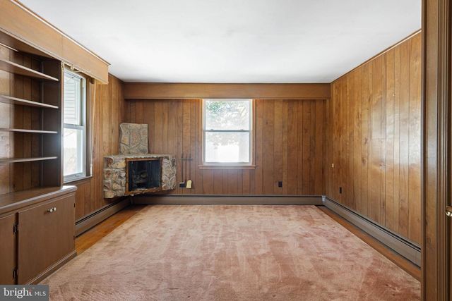 206 MARKET ST, Bridgeville, DE 19933