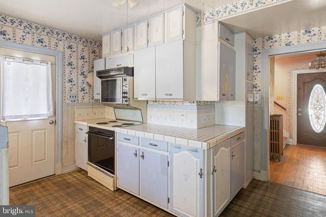 206 MARKET ST, Bridgeville, DE 19933