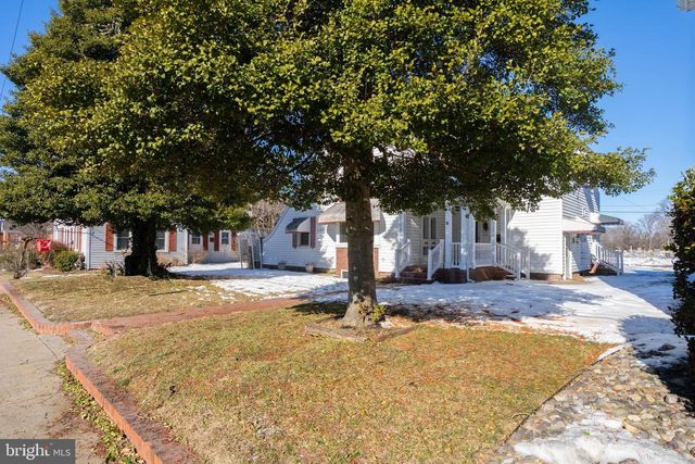 206 MARKET ST, Bridgeville, DE 19933