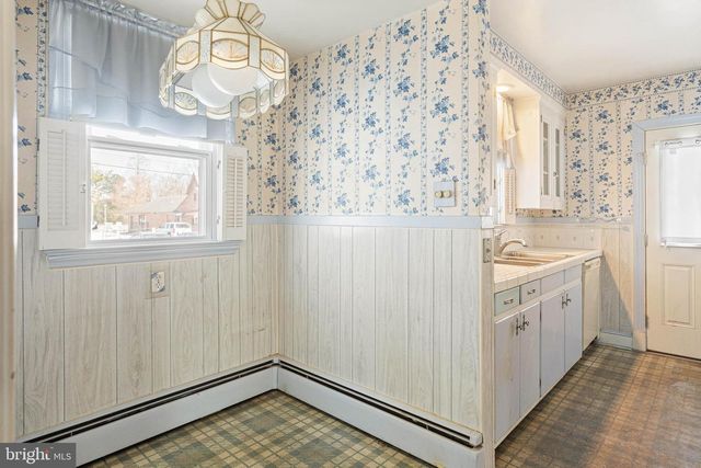 206 MARKET ST, Bridgeville, DE 19933