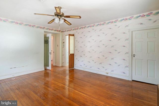 206 MARKET ST, Bridgeville, DE 19933