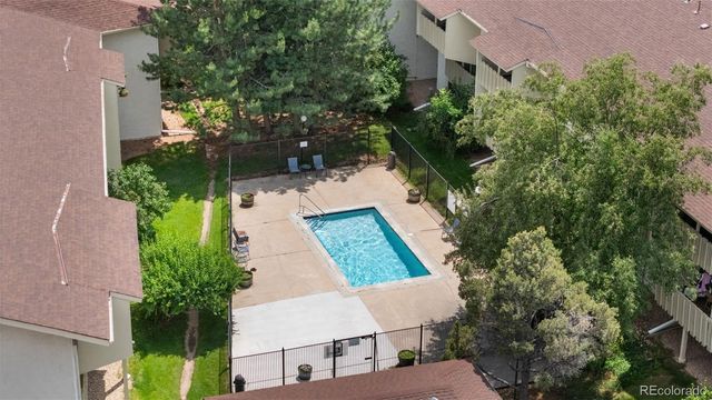 2707 Valmont Road 106, Boulder, CO 80304