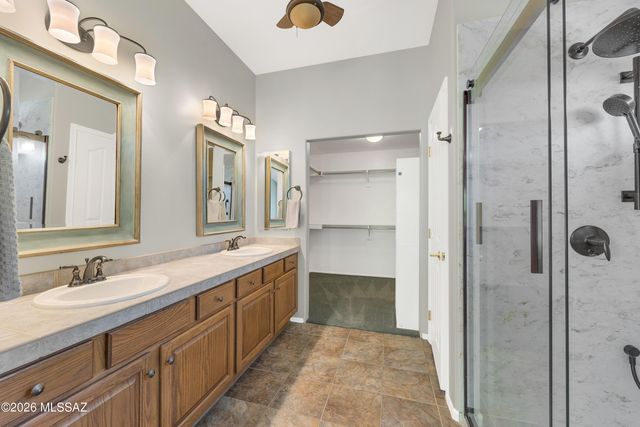 62060 E Valley Crest Court, Tucson, AZ 85739