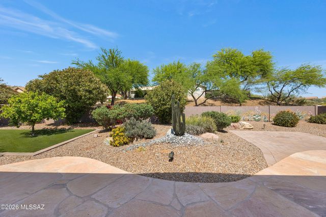 62060 E Valley Crest Court, Tucson, AZ 85739