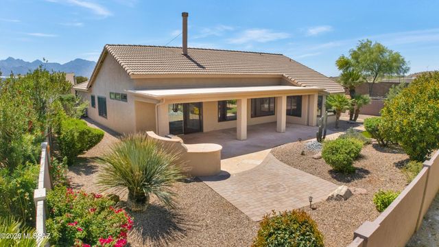 62060 E Valley Crest Court, Tucson, AZ 85739
