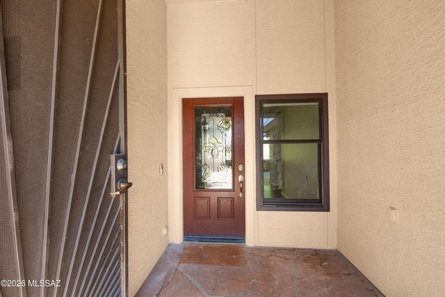 62060 E Valley Crest Court, Tucson, AZ 85739