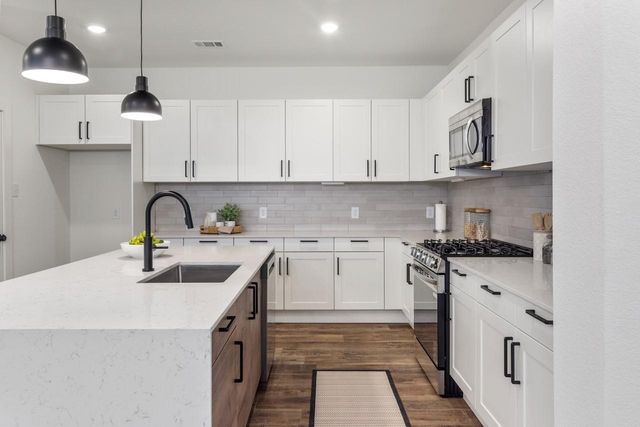 1797 N Peach Creek Drive, Dayton, TX 77535