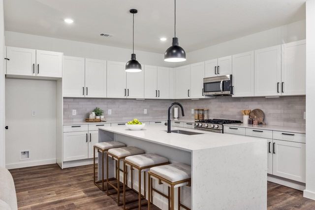 1797 N Peach Creek Drive, Dayton, TX 77535