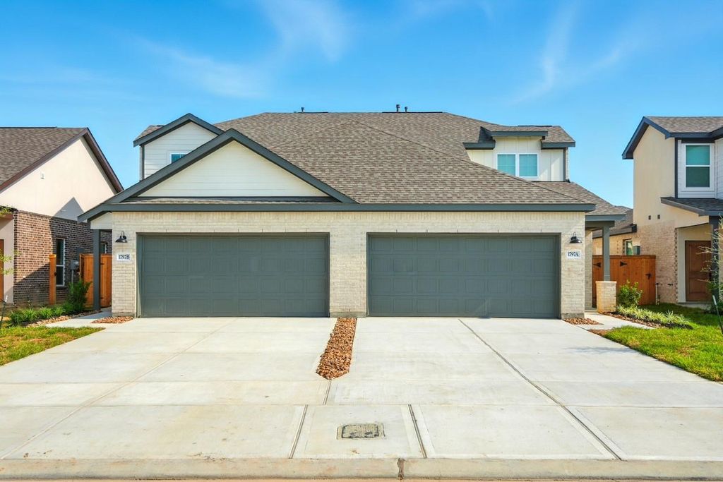 1797 N Peach Creek Drive, Dayton, TX 77535