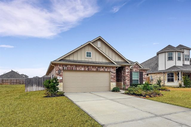 206 Brazos Drive, Baytown, TX 77523