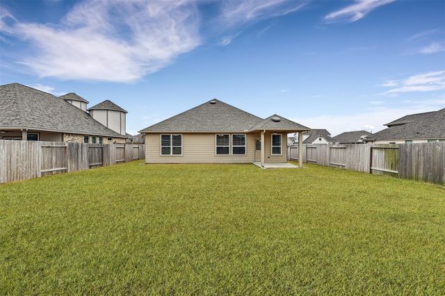 206 Brazos Drive, Baytown, TX 77523