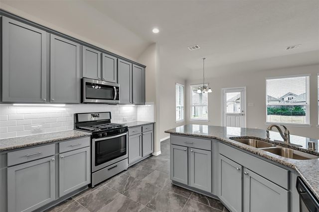 206 Brazos Drive, Baytown, TX 77523