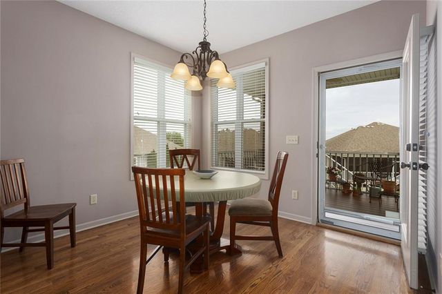 901 SW Olympia Court, Lee's Summit, MO 64082