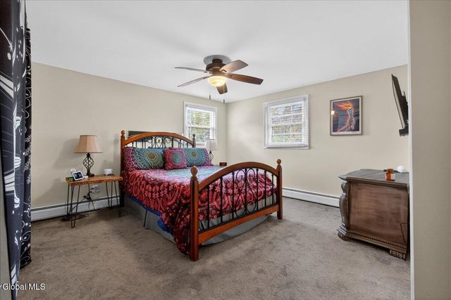 29 Hills Road, Malta, NY 12019