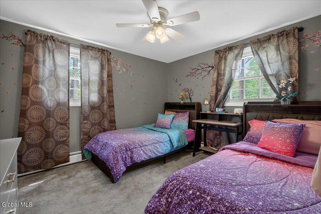 29 Hills Road, Malta, NY 12019