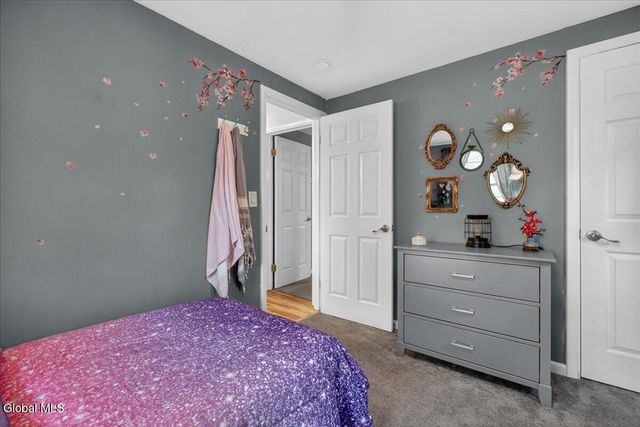 29 Hills Road, Malta, NY 12019