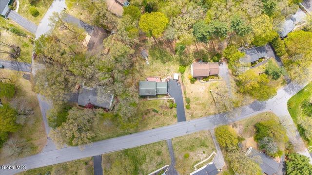 29 Hills Road, Malta, NY 12019