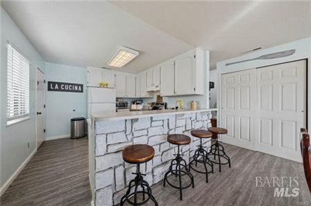 4045 Mesa Dr, Clearlake, CA 95422