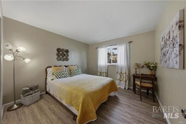 4045 Mesa Dr, Clearlake, CA 95422