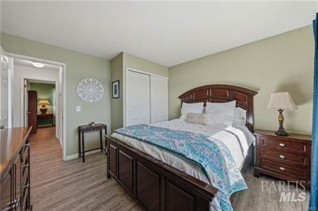 4045 Mesa Dr, Clearlake, CA 95422