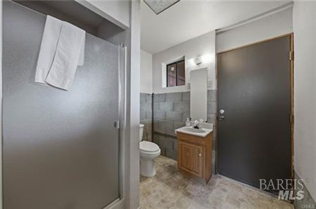 4045 Mesa Dr, Clearlake, CA 95422