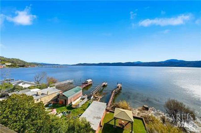 4045 Mesa Dr, Clearlake, CA 95422