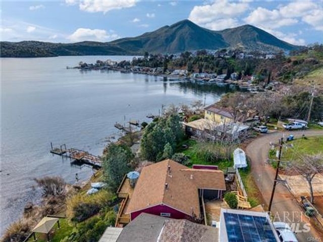 4045 Mesa Dr, Clearlake, CA 95422