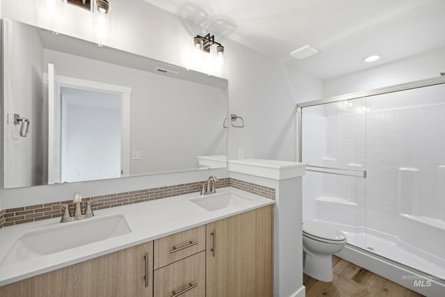 1386 N Coltsfoot Ave, Kuna, ID 83634