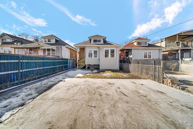 6017 S Washtenaw Avenue, Chicago, IL 60629