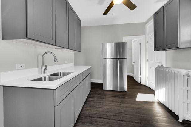 6017 S Washtenaw Avenue, Chicago, IL 60629