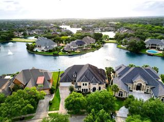 22 Berenger Place, Sugar Land, TX 77479