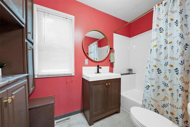 1469 Browning Street, Ferndale, MI 48220