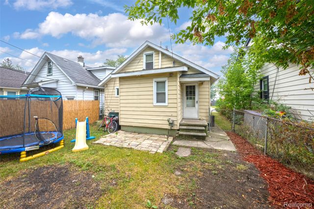 1469 Browning Street, Ferndale, MI 48220