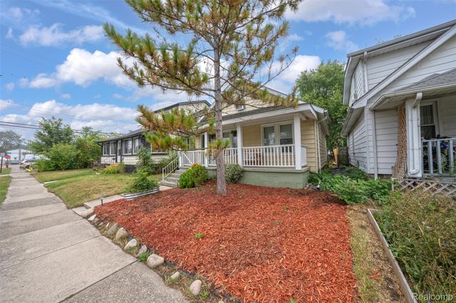 1469 Browning Street, Ferndale, MI 48220