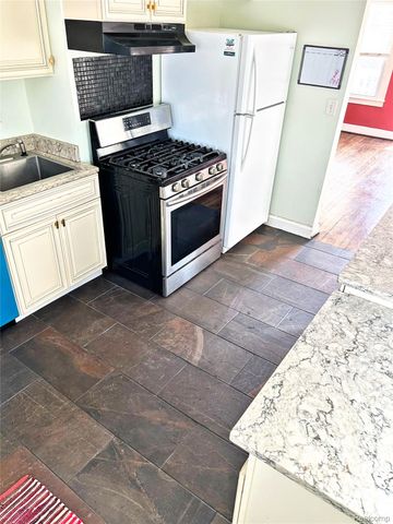 1469 Browning Street, Ferndale, MI 48220