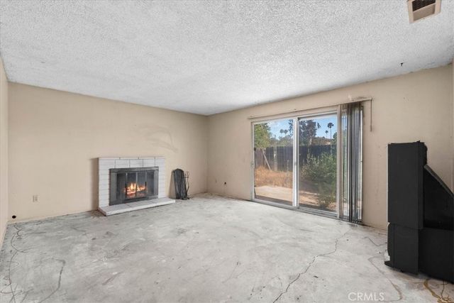 4865 Emerson, Riverside, CA 92504