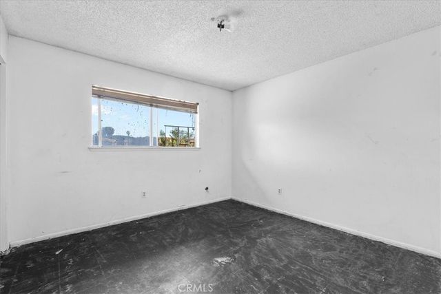 4865 Emerson, Riverside, CA 92504