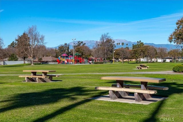 4865 Emerson, Riverside, CA 92504