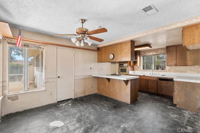 4865 Emerson, Riverside, CA 92504