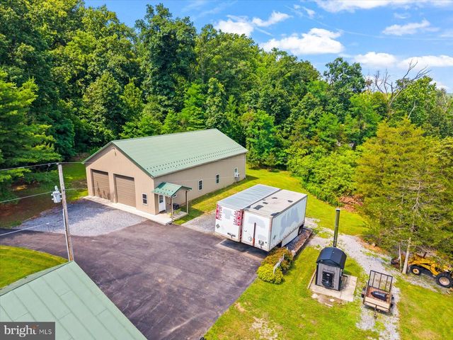 71 HULL DR, East Berlin, PA 17316