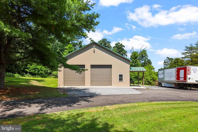 71 HULL DR, East Berlin, PA 17316