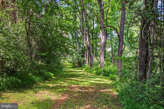 71 HULL DR, East Berlin, PA 17316