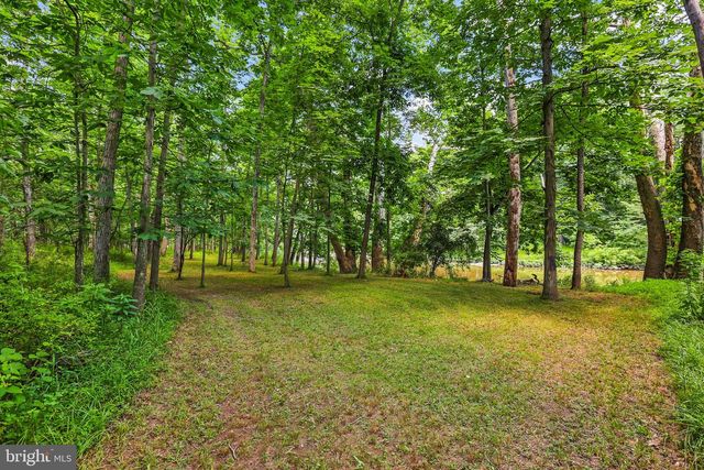 71 HULL DR, East Berlin, PA 17316