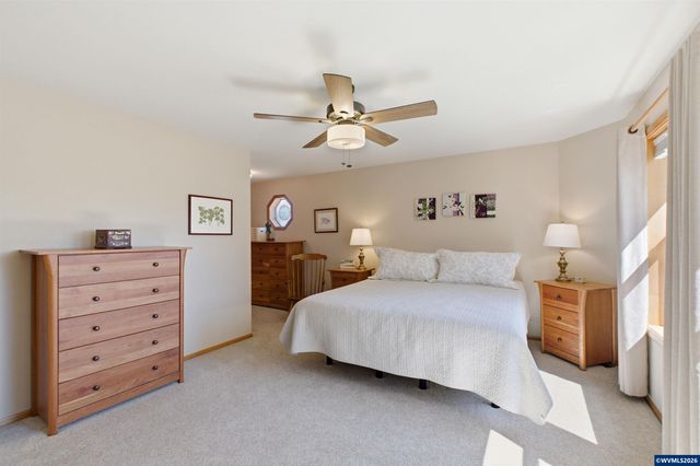 2153 NW Kari Pl, Corvallis, OR 97330