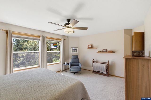 2153 NW Kari Pl, Corvallis, OR 97330